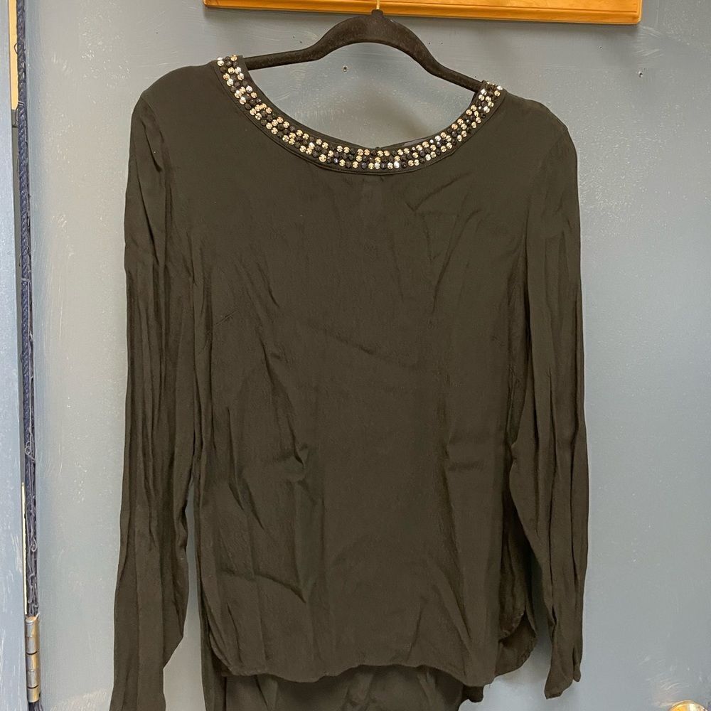 Ladies top 